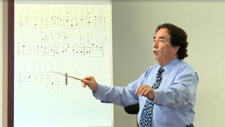 Cel mai bun elev al lui Sergiu Celibidache preda la Iasi un masterclass international pe tehnica maestrului Imagine