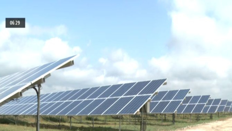 Cel mai mare parc fotovoltaic din Romania, inaugurat la Targu Carbunesti Imagine