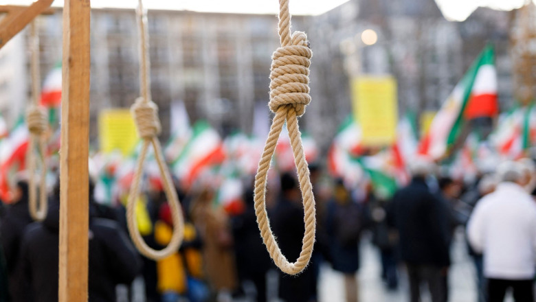Cel putin 24 de demonstranti iranieni risca sa fie executati pentru ca au participat la protestele impotriva regimului de la Teheran Imagine