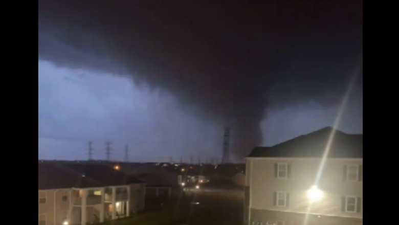 Cel putin sase morti in urma tornadelor care au devastat statul Tennessee Imagine