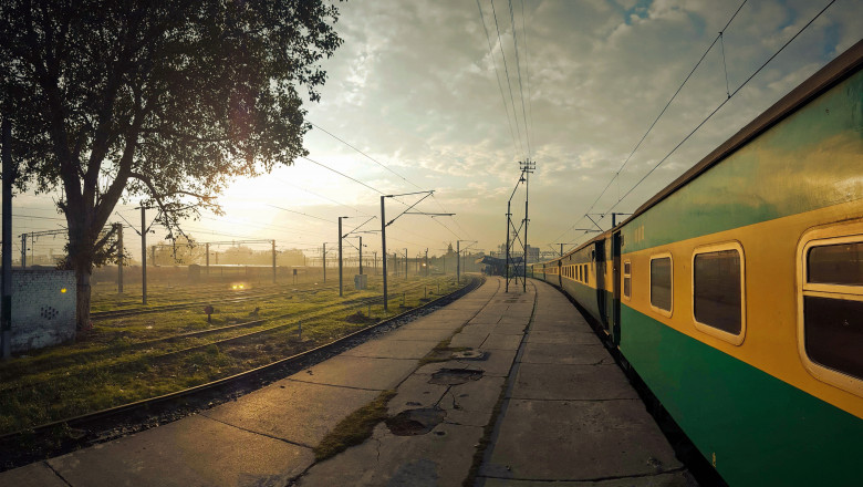 Cel putin zece morti in provincia pakistaneza Balucistan, in urma deturnarii unui tren de catre separatisti inarmati Imagine