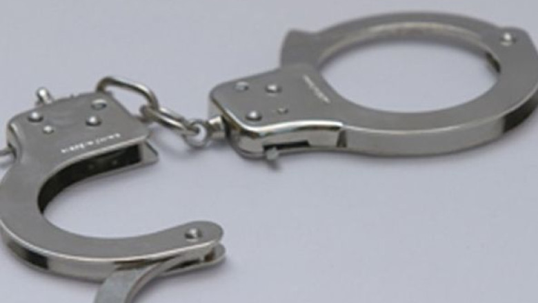 Cele cinci persoane retinute in dosarul sefului CJ Timis au fost arestate Imagine