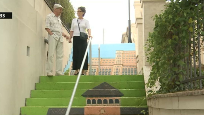 Cele mai importante obiective turistice bucurestene, pictate pe treptele singurei strazi pietonale din Capitala Imagine