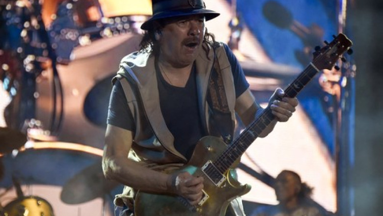 Celebrul chitarist Carlos Santana si-a amanat concertele dupa ce a fost depistat cu Covid-19 Imagine