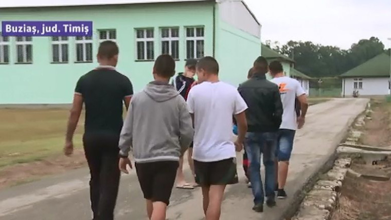 Centrul de Reeducare de la Buzias: zeci de tineri invata aici sa redevina, din infractori, adolescenti Imagine