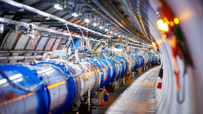 Cercetatorii de la CERN vor un nou accelerator de particule pentru a descoperi restul de 95% din Univers Imagine