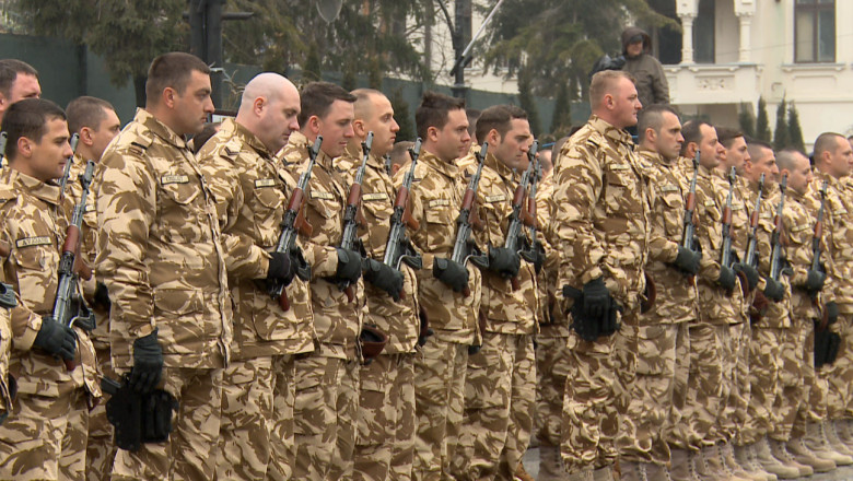 Ceremonie speciala pentru „Lupii Negri”. Cei 500 de militari au fost in ultimele 6 luni in Afganistan Imagine