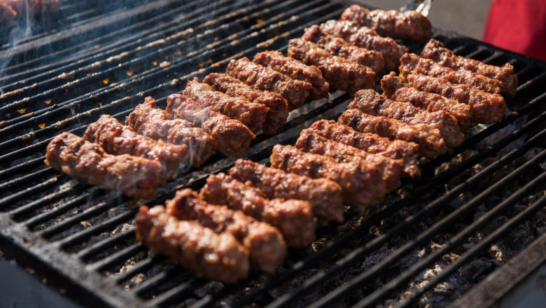 Cererea de mici pentru minivacanta de 1 Mai, mai mare cu aproximativ 30% fata de anul trecut Imagine