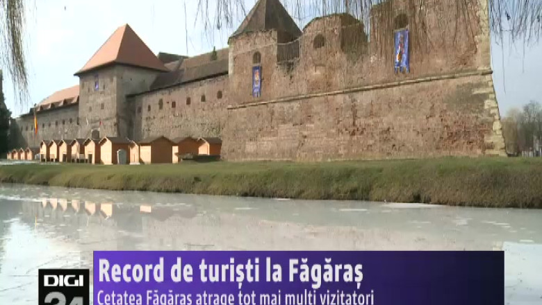 Cetatea Fagaras atrage tot mai multi vizitatori Imagine