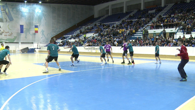 CH Poli Timisoara a reusit sa intrerupa seria de sapte infrangeri consecutive! 21-17 cu Bucovina Suceava Imagine