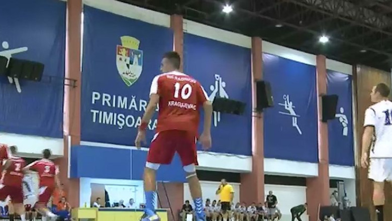 CH Poli Timisoara, victorie impotriva fostului antrenor Imagine