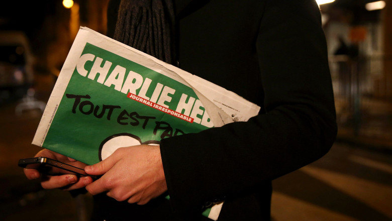 Charlie Hebdo a depasit pragul de 200.000 de abonati Imagine
