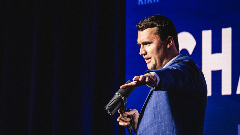 Charlie Kirk, activistul asasinat in SUA, spunea ca incidentele armate justifica posesia armelor de catre civili. „Este rational” Imagine