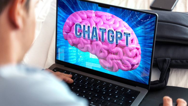 ChatGPT trece pe modul „de studiu” dupa ce tot mai multi elevi si studenti l-au folosit abuziv. AI-ul nu mai ofera rezolvari directe Imagine