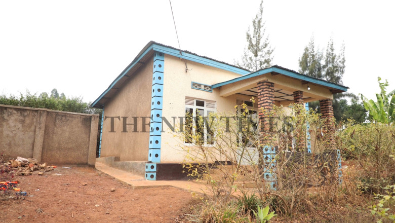 Chemati sa evacueze un barbat care nu si-a platit chiria, politistii au facut o descoperire socanta in bucataria casei din Rwanda Imagine