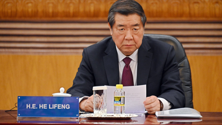 China „strange randurile” in razboiul tarifar lansat de Donald Trump. Riposta pregatita de „locotenentul” lui Xi Jinping Imagine