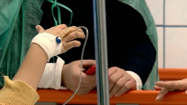 Chirurgul pediatru care sfideaza imposibilul. Coase tesuturi, nervi, piele, milimetru cu milimetru Imagine