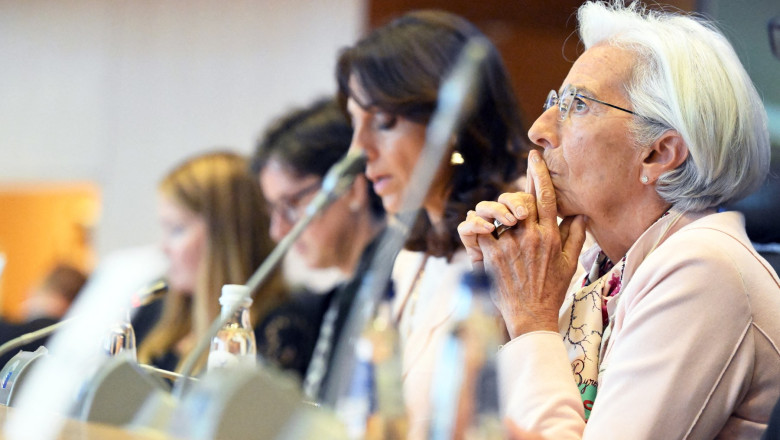 Christine Lagarde: Dobanzile BCE vor ramane ridicate cat va fi nevoie, pentru ca inflatia sa revina la 2% Imagine