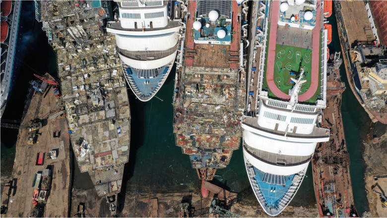 „Cimitirul” vaselor de croaziera: Unde au ajuns unele dintre cele mai mari nave de pasageri din lume, dupa pandemia de COVID-19 Imagine