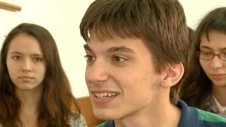 Cinci olimpici nationali in aceeasi clasa. Se intampla la Liceul "Grigore Moisil" Timisoara Imagine