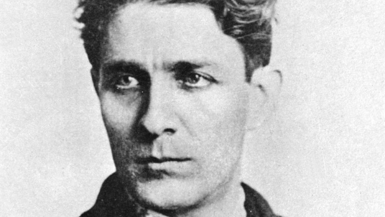 „Cine a fost Corneliu Zelea Codreanu”. Lectia de patru minute despre liderul Miscarii Legionare Imagine