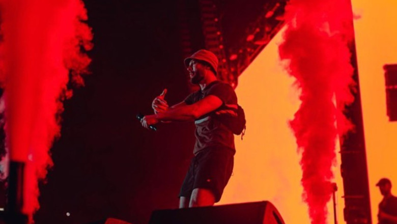 Cine este Max Korzh, rapper-ul din Belarus care aduce zeci de mii de straini la Bucuresti. A fost declarat persona non-grata la Kremlin