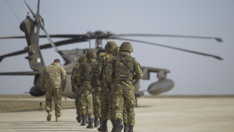 Cine pleaca la oaste si ce sanse ai sa lupti in prima linie daca ne pune Putin gand rau si se suna mobilizarea generala Imagine