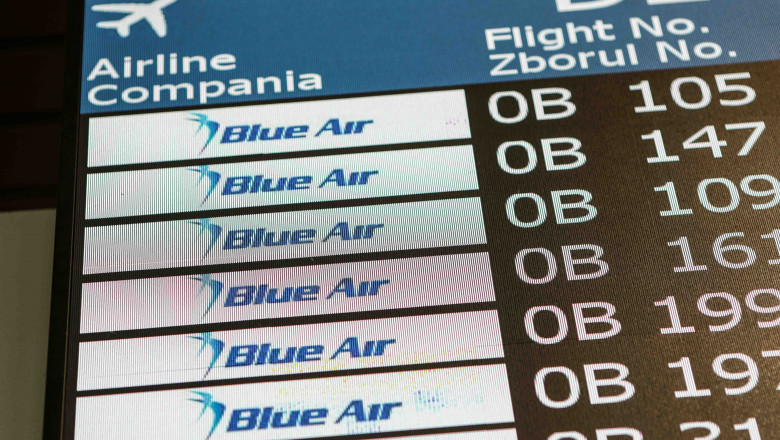 Ciolacu: Institutiile statului ar trebui sa intervina in cazul Blue Air. 200.000 de romani au cumparat bilete intr-un sistem de Caritas Imagine