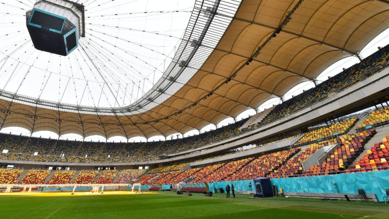 Ciprian Ciucu a semnat dosarul de candidatura pentru ca Bucurestiul sa gazduiasca finala UEFA Europa League in 2028