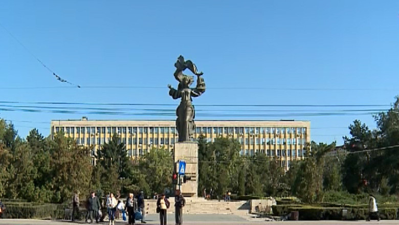 Cladirile construite in timpul regimului comunist, atractii intr-un traseu cultural Imagine