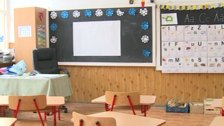 Clasa pregatitoare. Biblioteci si laboratoare, transformate in sali de curs Imagine