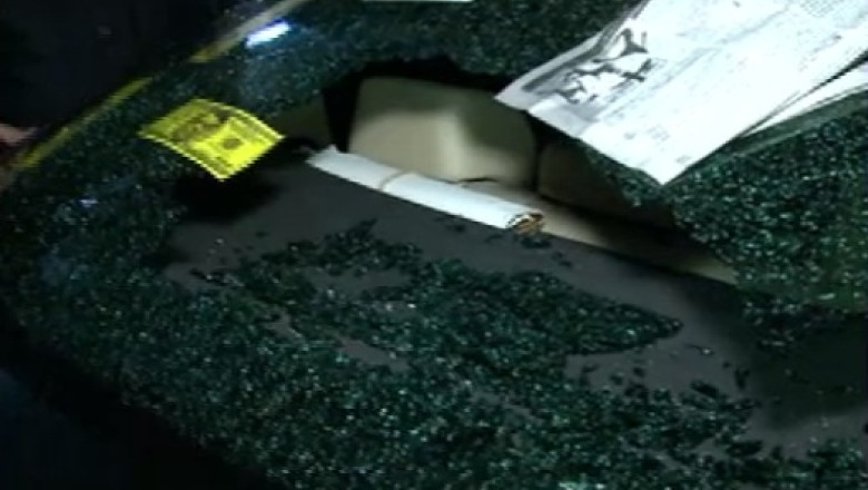 Claudiu Craciun, tanarul suspectat ca a lovit masina ministrului Culturii, este audiat la Sectia 10 Imagine