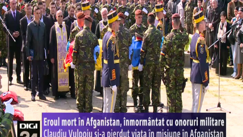 Claudiu Vulpoiu, eroul mort in Afganistan, inmormantat cu onoruri militare la Craiova   Imagine