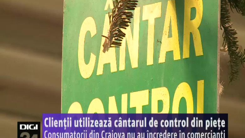 Clientii utilizeaza cantarul de control din piete. Consumatorii din Craiova nu au incredere in comercianti Imagine