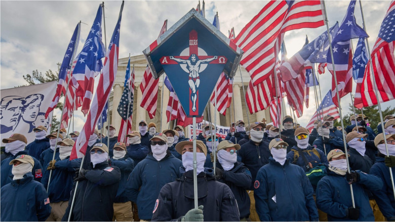 Cluburile de lupta neonaziste din SUA se raspandesc rapid in toata lumea. Cum isi recruteaza extremistii noi „soldati de strada” Imagine