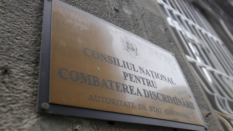 CNCD s-a autosesizat in cazul primarului din judetul Bacau care a jignit un barbat cu HIV spunandu-i: "Are SIDA omul ala, se ia!" Imagine