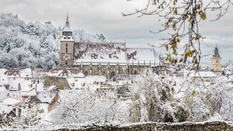 Cod galben de ninsori. Meteorologii anunta ca vremea se schimba radical si se va depune strat consistent de zapada in unele zone Imagine