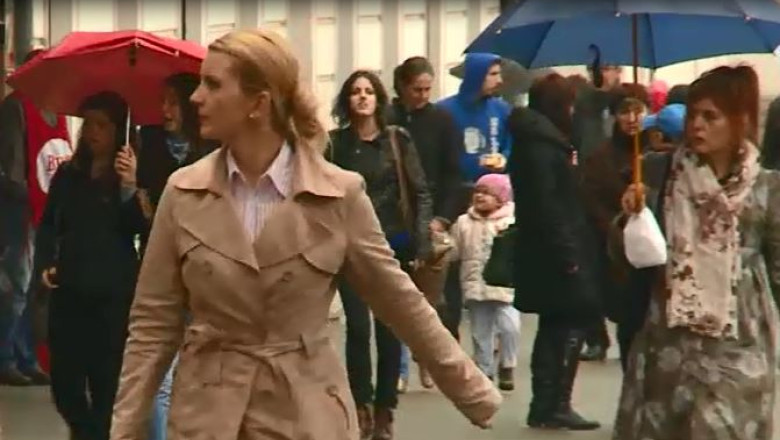 Cod galben de ploi abundente Imagine