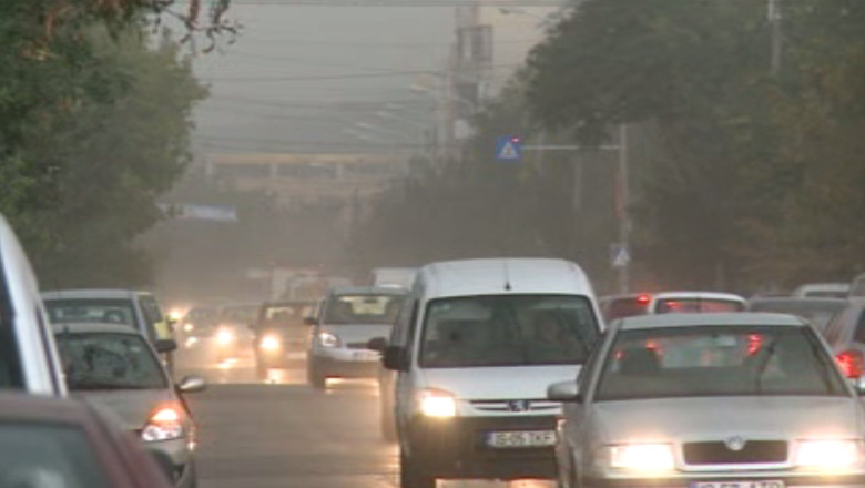 Cod galben de ploi si vijelie in Moldova Imagine