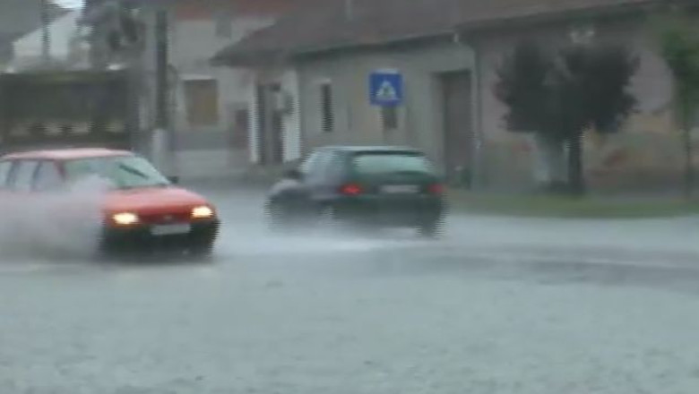 Cod galben de vreme rea. Atentionare meteo pana maine dimineata la ora 6 Imagine