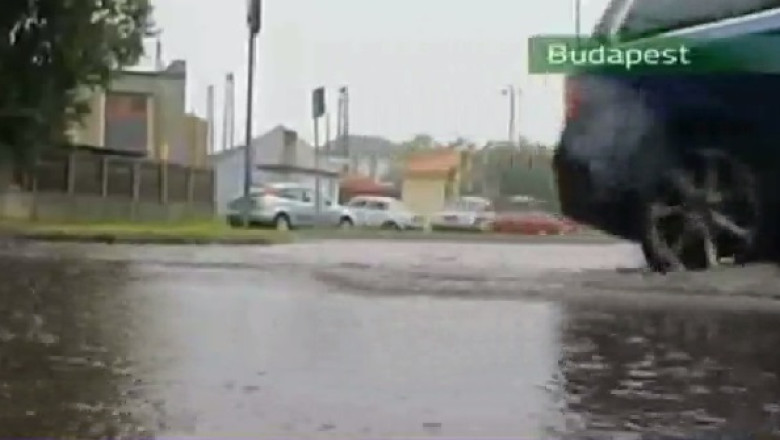 Cod rosu de ploi in Ungaria Imagine