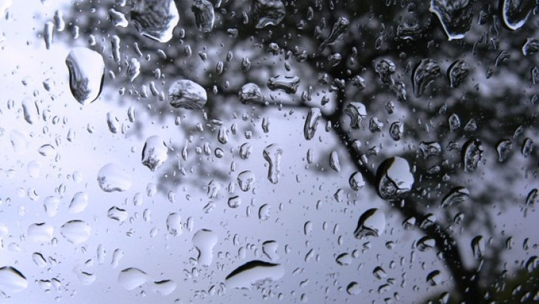 Codul portocaliu de inundatii, in vigoare in opt judete. Prognoza pentru urmatoarele patru zile Imagine