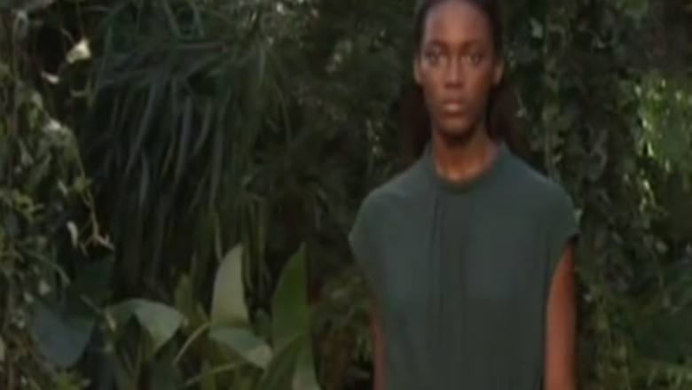 Colectia Hermes primavara-vara 2014. Tema este desprinsa parca din jungla Imagine