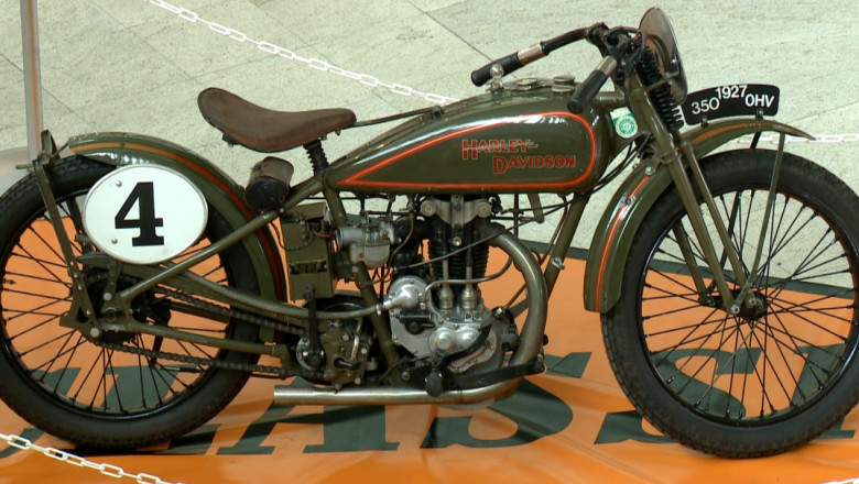 Colectie rara de motociclete, expusa la Iasi Imagine