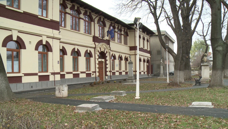 Colegii galatene in top Imagine