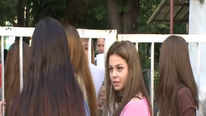 Comedia, motiv de tristete la Bacalaureat Imagine