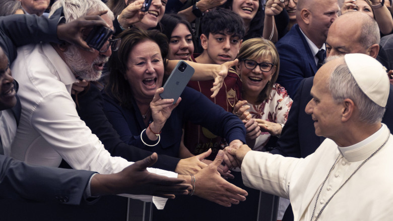 Comerciantii din Roma, incantati ca papa Leon al XIV-lea atrage turisti americani cu bani. „Este excelent pentru afaceri” Imagine