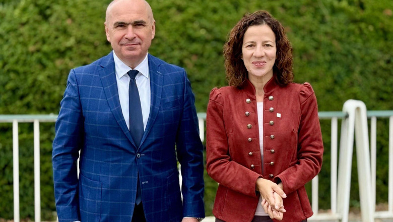 Comisarul european Roxana Minzatu, discutii la Bruxelles cu Ilie Bolojan despre investitiile din PNRR Imagine