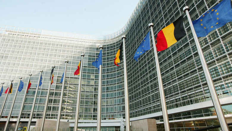 Comisia Europeana consulta statele membre cu privire la prelungirea ajutoarelor de stat din cauza crizei energetice Imagine