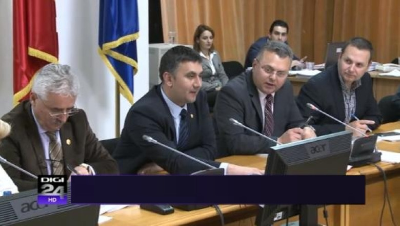 Comisiile de Buget-Finante au adoptat proiectul de Buget 2014, cu amendamente. Textul intra in dezbaterea Parlamentului marti Imagine